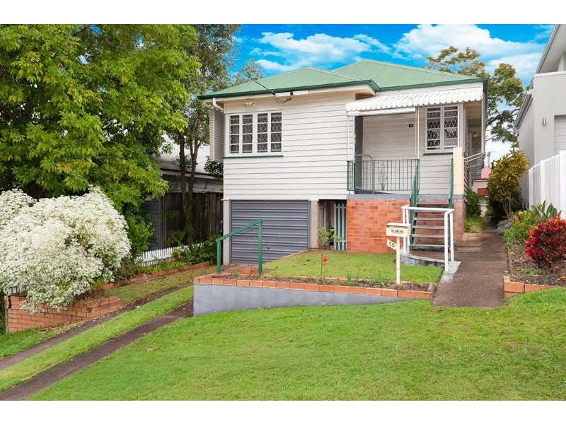 15 Rylatt Street, Indooroopilly QLD 4068