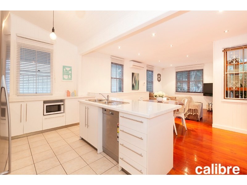 20 Dover Street, Red Hill QLD 4059