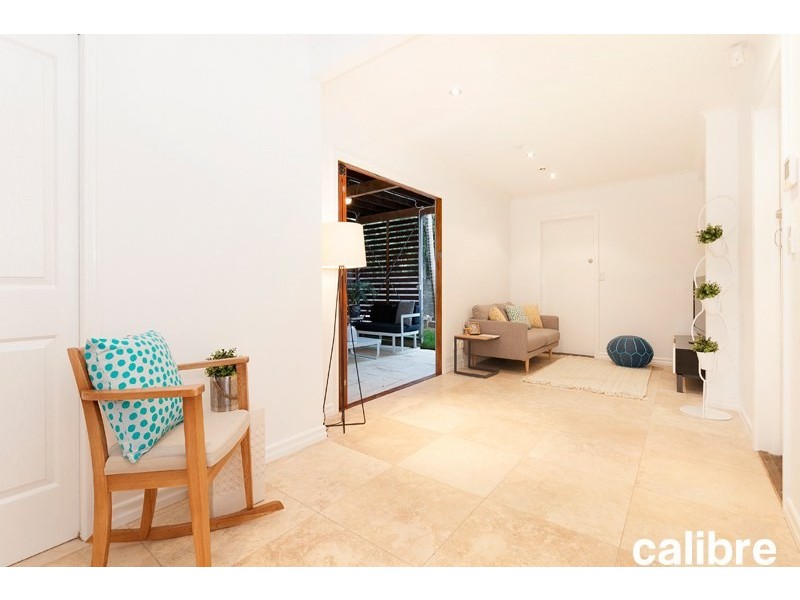 20 Dover Street, Red Hill QLD 4059