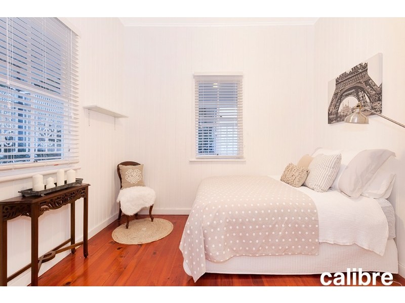 20 Dover Street, Red Hill QLD 4059