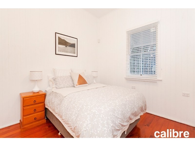 20 Dover Street, Red Hill QLD 4059