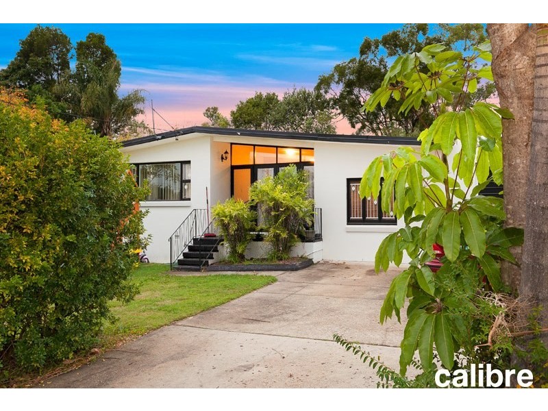 17 Strathdale Street, Aspley QLD 4034