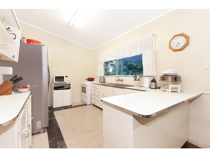 19 Strathdale Street, Aspley QLD 4034