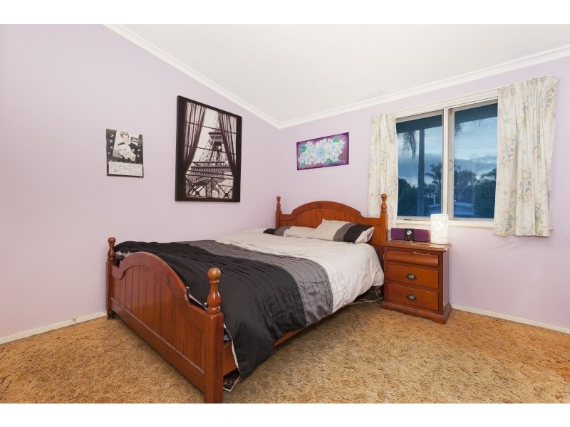 19 Strathdale Street, Aspley QLD 4034