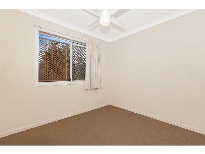 2/9 Walsh Street, Milton QLD 4064