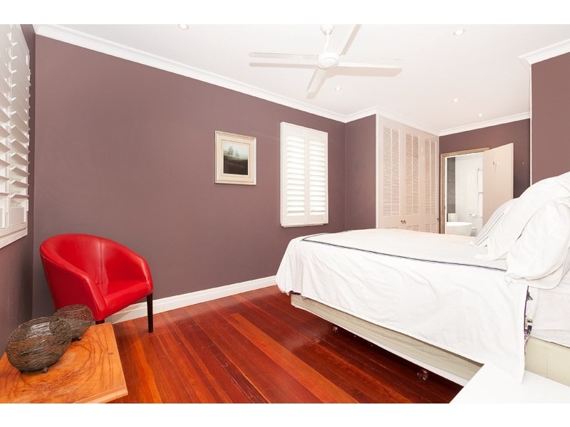 32 Glenrosa Road, Red Hill QLD 4059