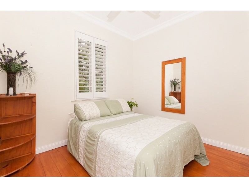 32 Glenrosa Road, Red Hill QLD 4059