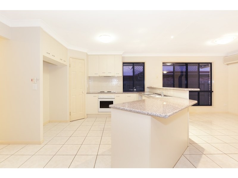 25 Spring Road, Kallangur QLD 4503