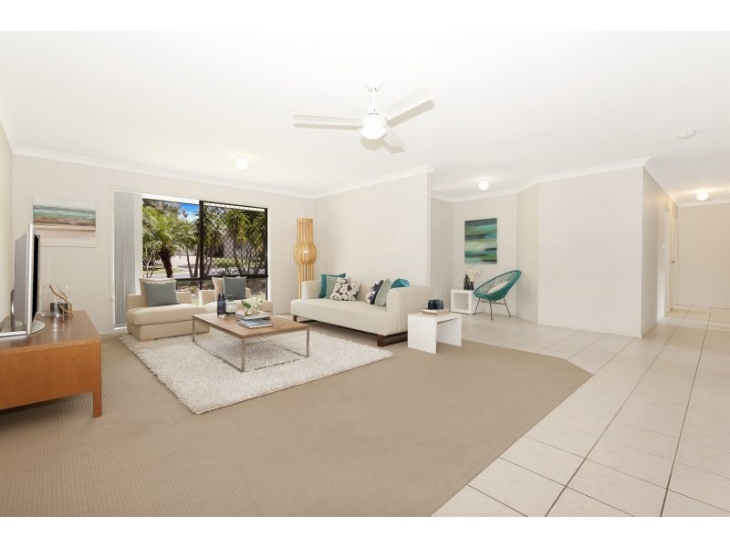 7 Willow Place, Heathwood QLD 4110