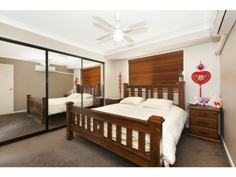 9 Pringle Place, Forest Lake QLD 4078