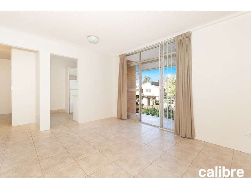 2/57 Brisbane Street, St Lucia QLD 4067