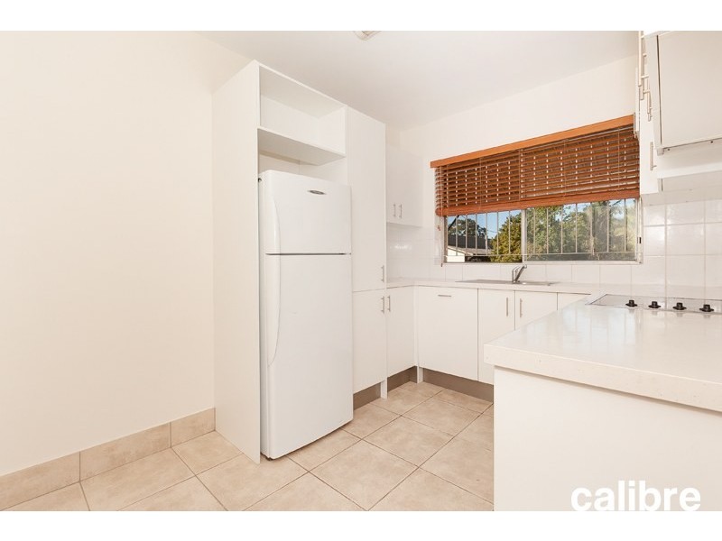 2/57 Brisbane Street, St Lucia QLD 4067