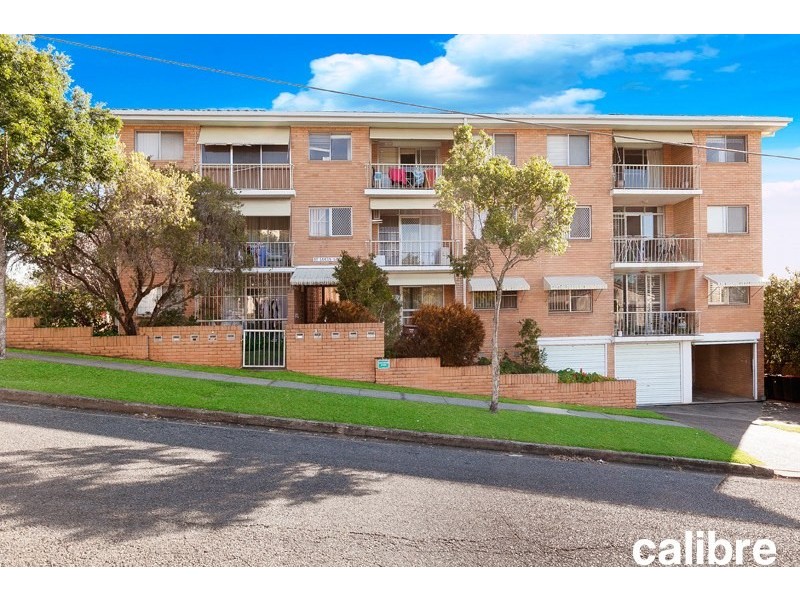 2/57 Brisbane Street, St Lucia QLD 4067