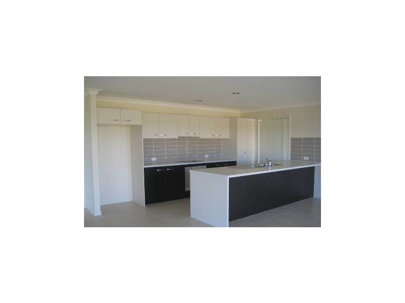 37 Harold Reinhardt Drive, Redbank Plains QLD 4301