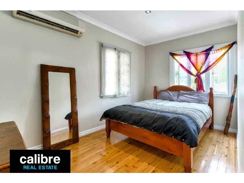 12 Evans Street, Kedron QLD 4031