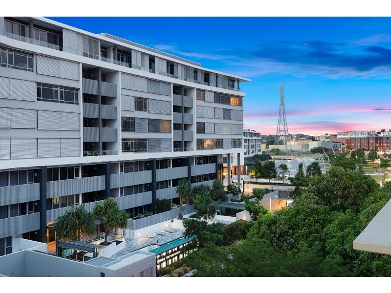 57/20 Newstead Terrace, Newstead QLD 4006