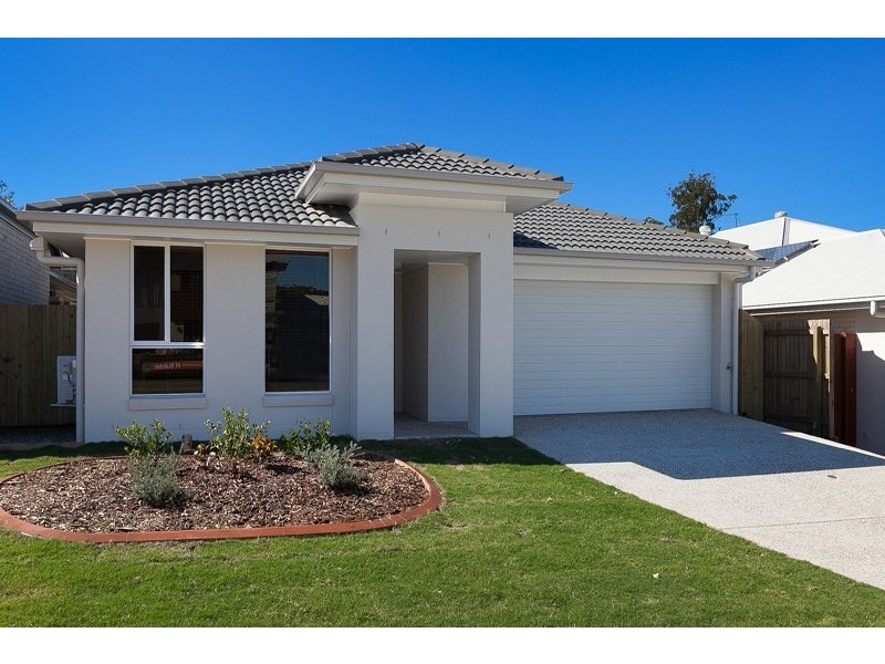 30A Cardena Drive, Augustine Heights QLD 4300