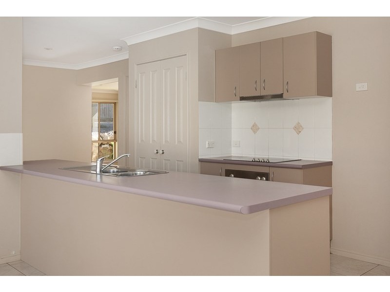 19 Berkeley Circuit, Bellbird Park QLD 4300