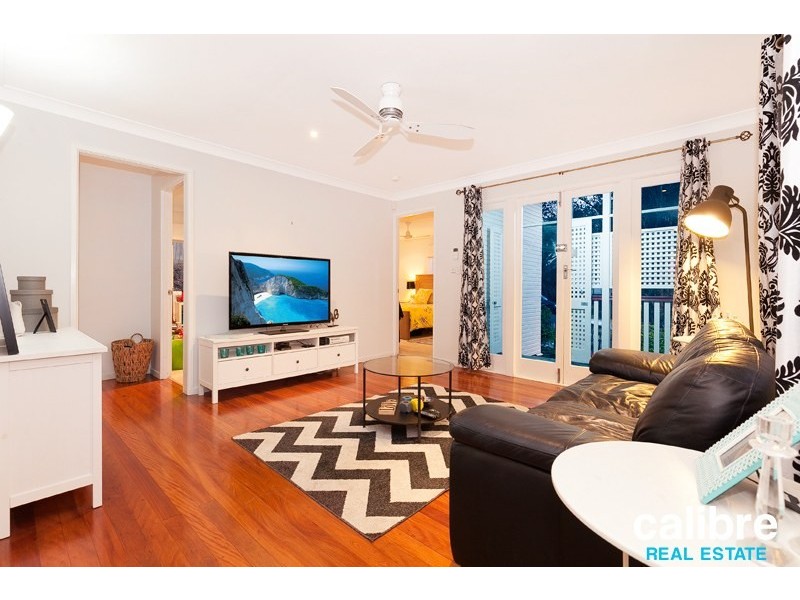 27 Bathurst Street, Red Hill QLD 4059