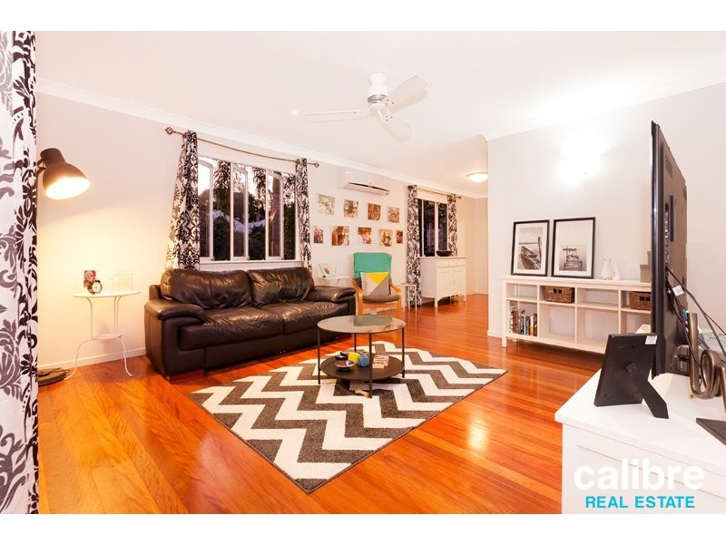 27 Bathurst Street, Red Hill QLD 4059