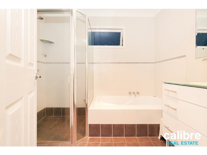 27 Bathurst Street, Red Hill QLD 4059