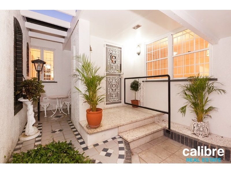 26 Gort Crescent, Stafford QLD 4053