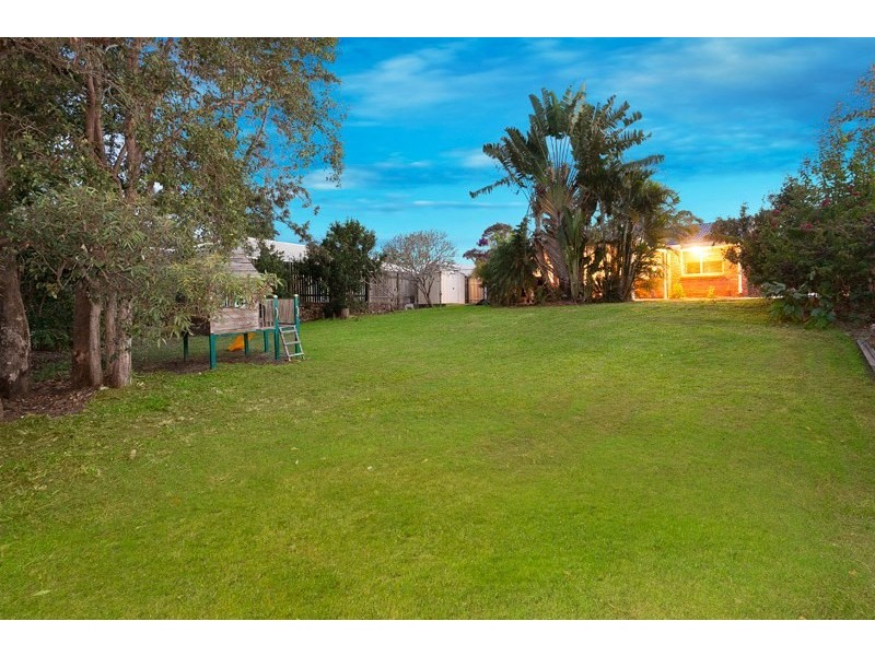 31 Voltaire Crescent, Petrie QLD 4502