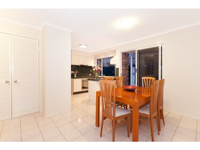 31 Voltaire Crescent, Petrie QLD 4502