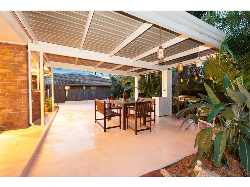 31 Voltaire Crescent, Petrie QLD 4502