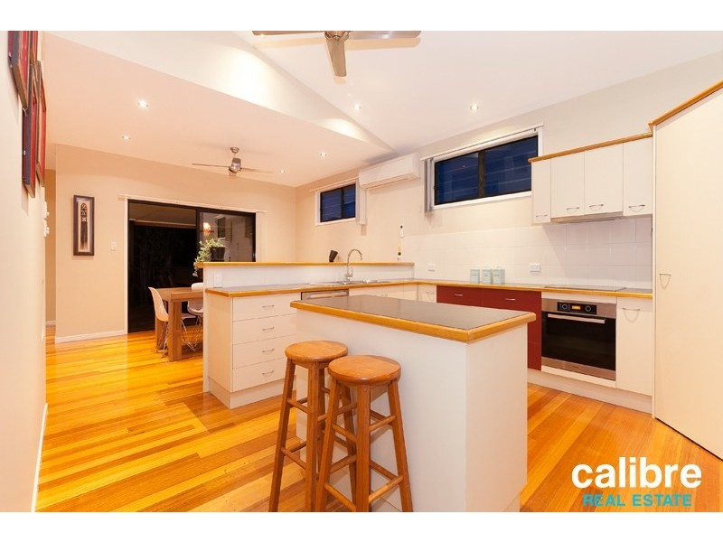 29 Outlook Crescent, Bardon QLD 4065