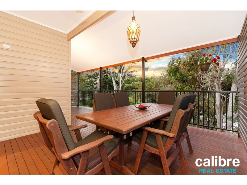 29 Outlook Crescent, Bardon QLD 4065