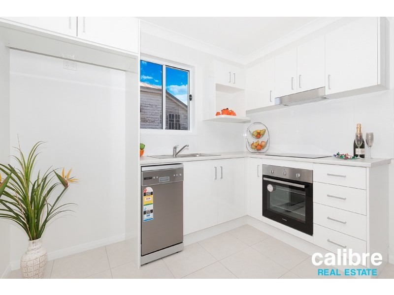 1/6a Bridge Street, North Booval QLD 4304