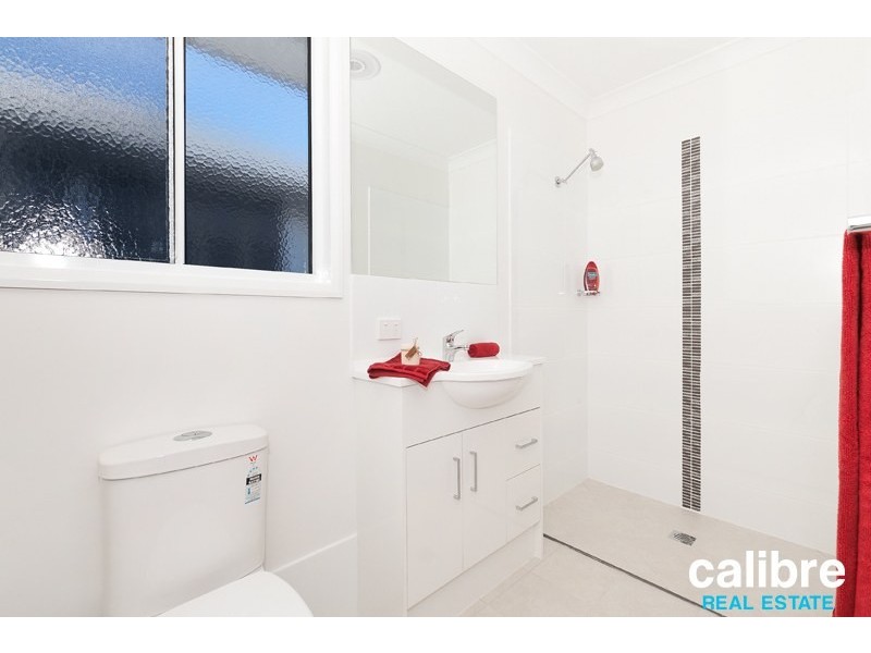 1/6a Bridge Street, North Booval QLD 4304