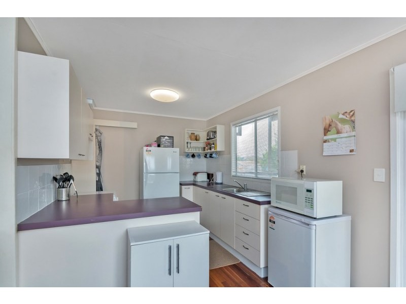 196 Cascade Street, Raceview QLD 4305