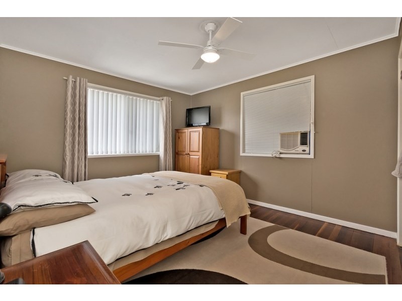 196 Cascade Street, Raceview QLD 4305