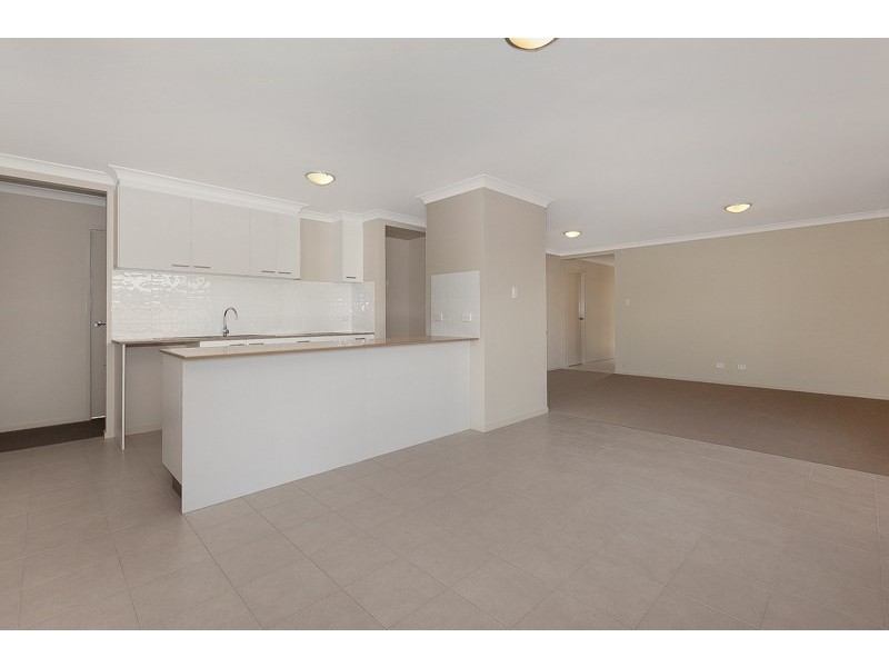 48 Cornelius Drive, Augustine Heights QLD 4300