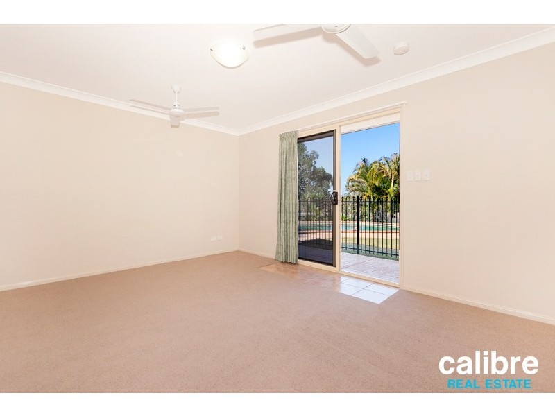 48 Pine County Place, Bellbowrie QLD 4070