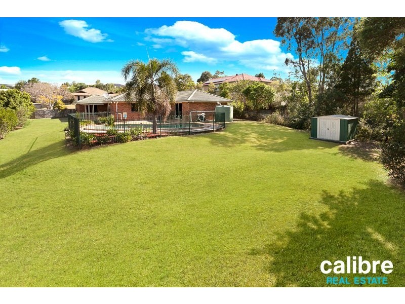 48 Pine County Place, Bellbowrie QLD 4070