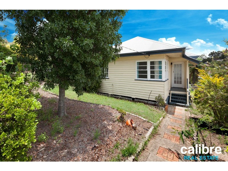 10 Berpi Street, Stafford QLD 4053