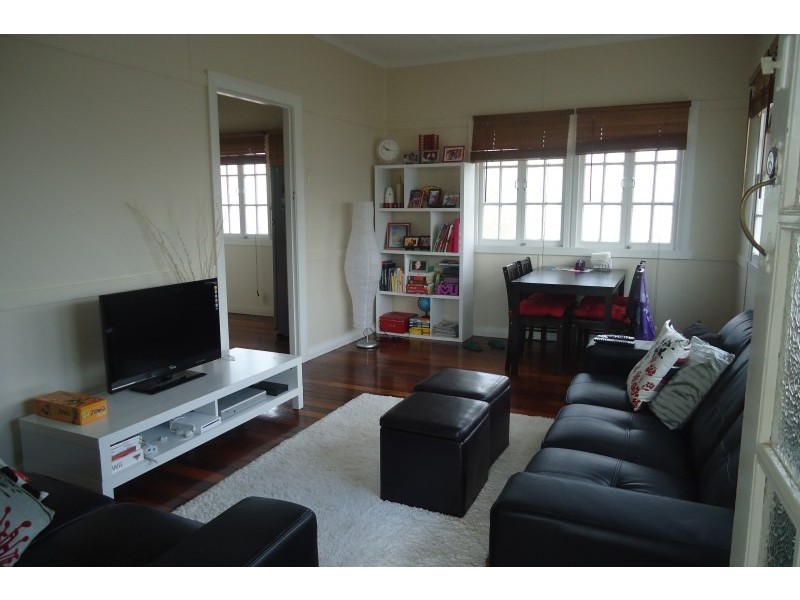 10 Berpi Street, Stafford QLD 4053