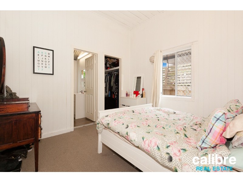 19 North Station Road, North Booval QLD 4304