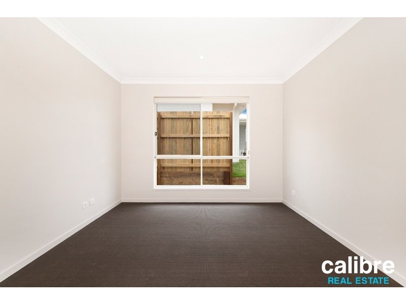 6 Hershey Close, Yarrabilba QLD 4207