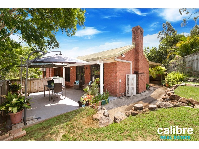 15 Desbet Street, The Gap QLD 4061