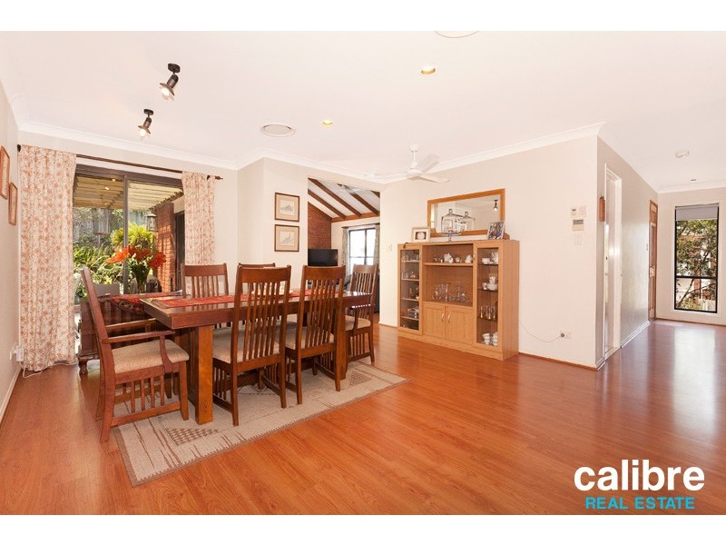 15 Desbet Street, The Gap QLD 4061