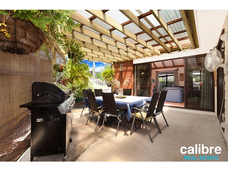 15 Desbet Street, The Gap QLD 4061