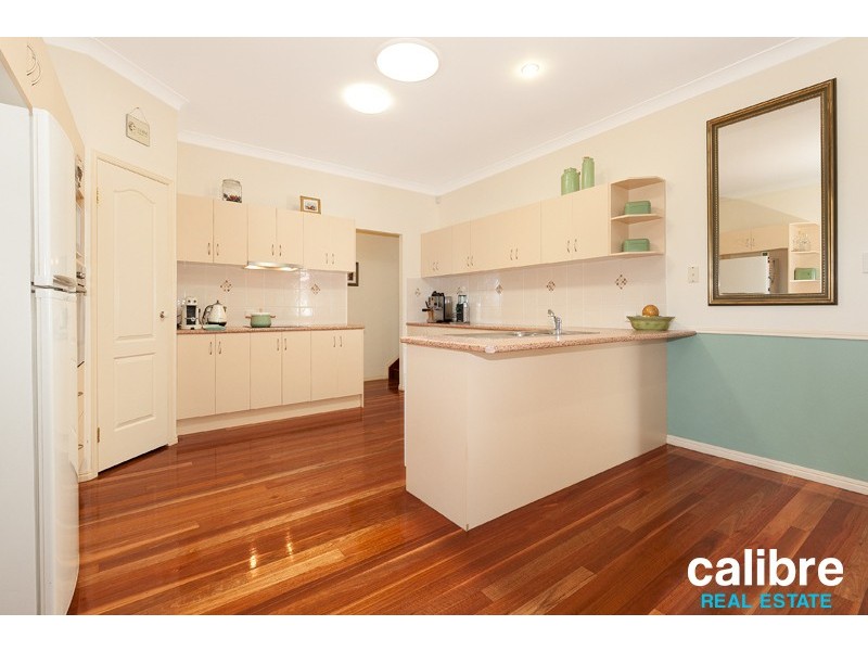 19 Greenwood Close, Moggill QLD 4070