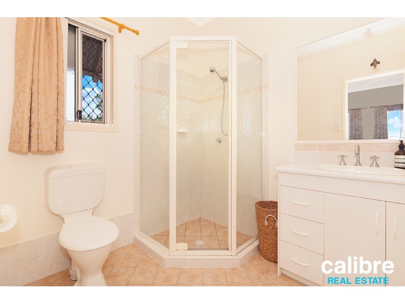 19 Greenwood Close, Moggill QLD 4070