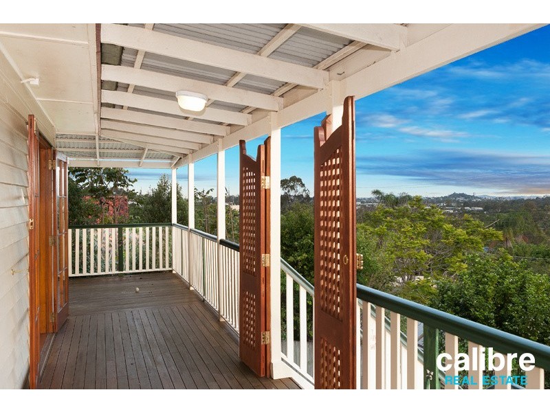 65 Armfield Street, Stafford QLD 4053