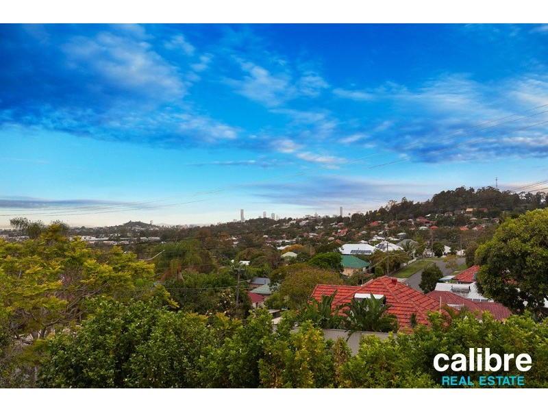 65 Armfield Street, Stafford QLD 4053