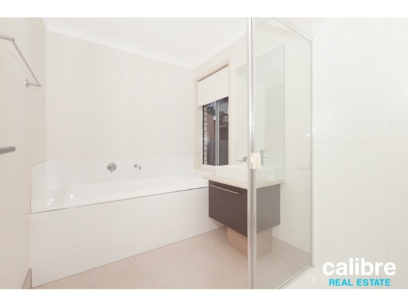 30 Valentine Circuit, Augustine Heights QLD 4300